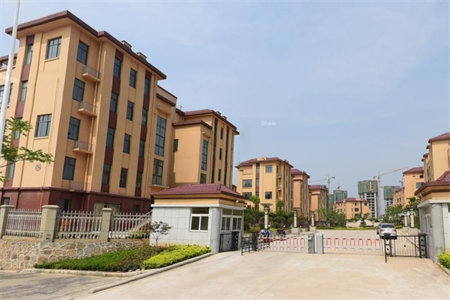 丽水翠苑3室2厅2卫58万121.3m2精装出售